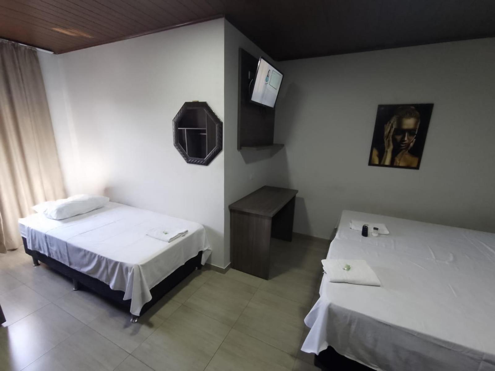 Hotel ROF Telêmaco Borba Buitenkant foto